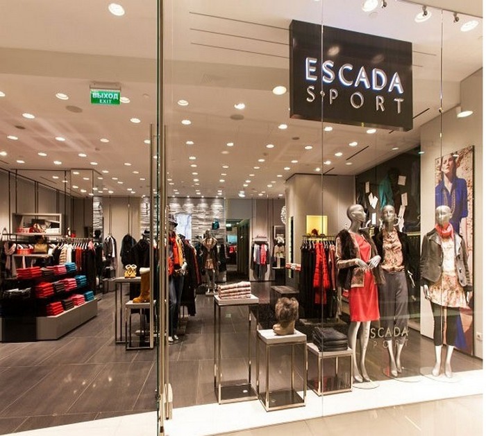 Escada-Shopping-Center-armania.jpg