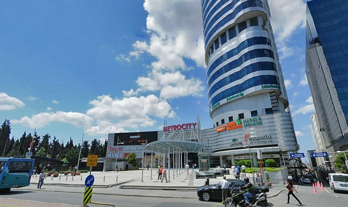 best-shopping-in-europian-istanbul-metrocity-mall1.png