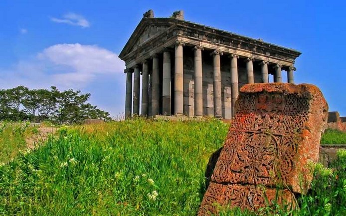 garni-temple-yeravan.jpg