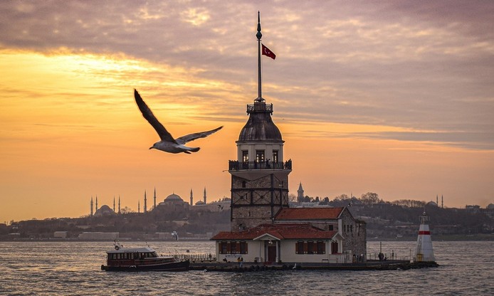 cheap-travel-to-istanbul.jpg