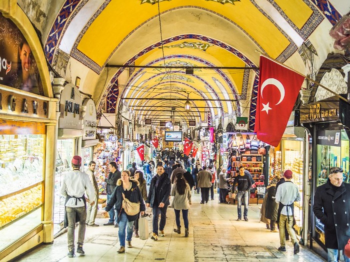 culture-and-customs-of-the-people-istanbul-buying1.jpeg