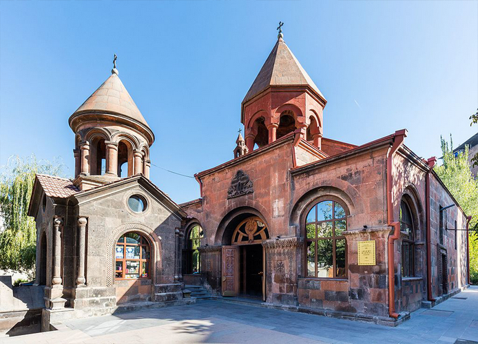 Saint-Nork-Church-Yerevan-3.png