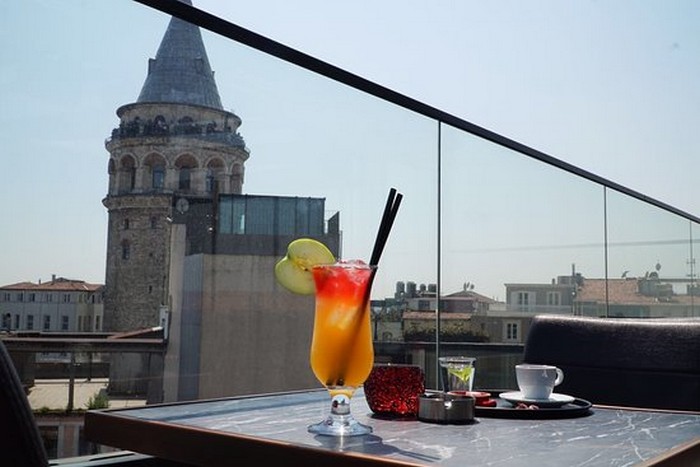 coffee-around-galata-tower.jpg