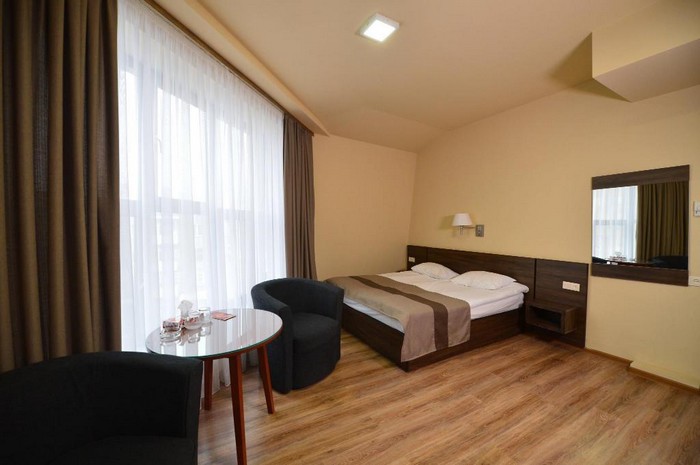 cheap-3-star-hotel-for-how-to-have-cheaper-accommondation-in-armenia.jpg