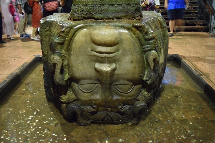 medusa-head-basilica-cistern-istanbul.jpg