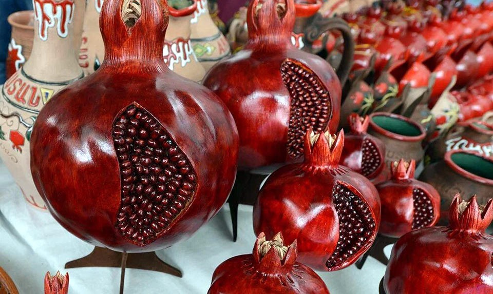 سوغاتی منحصر به فردی که فقط می توانید در ارمنستان بخرید