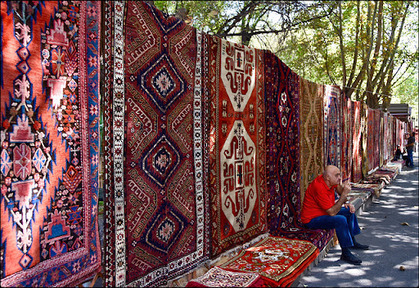 بازار ورنیساژ ارمنستان